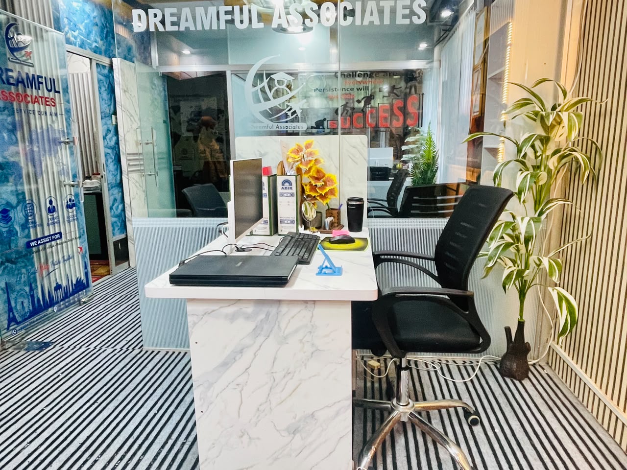 Dreamful Associates Office Premises 22